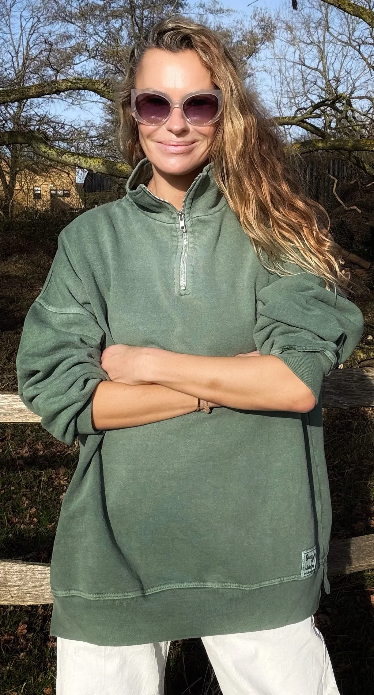 DIANA ZIP NECK - Olive Green - Image 4