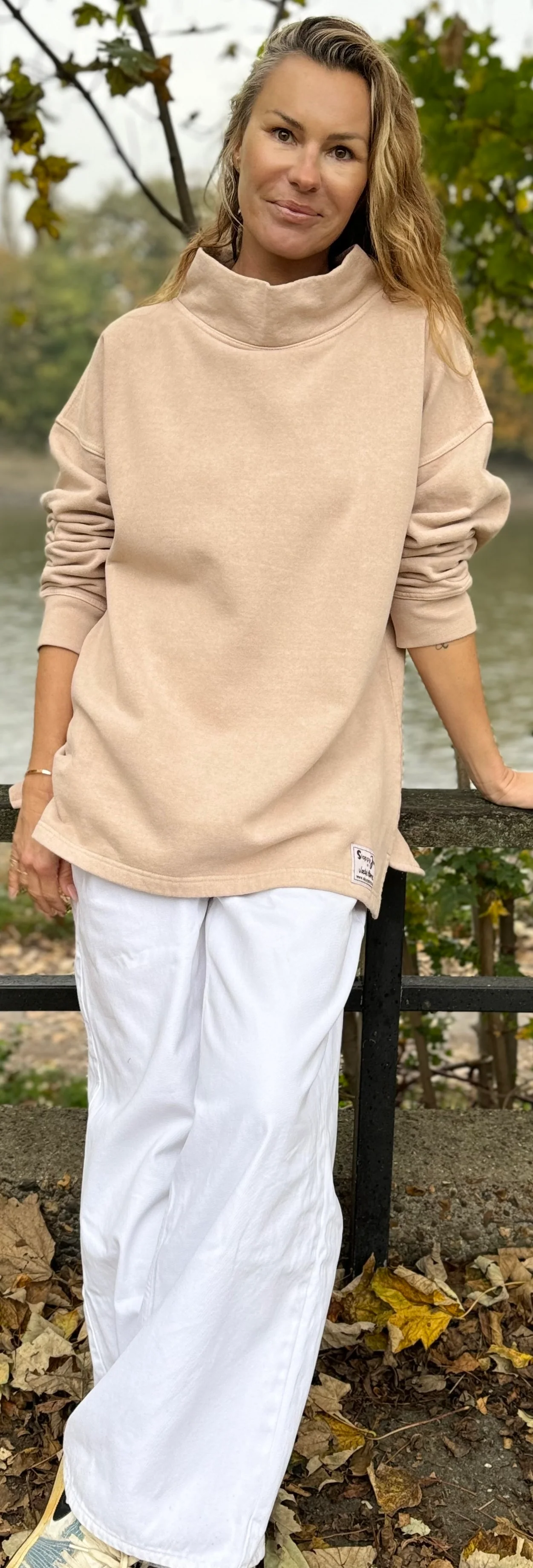 HIGH NECK SWEATSHIRT - Pale Taupe - Image 3