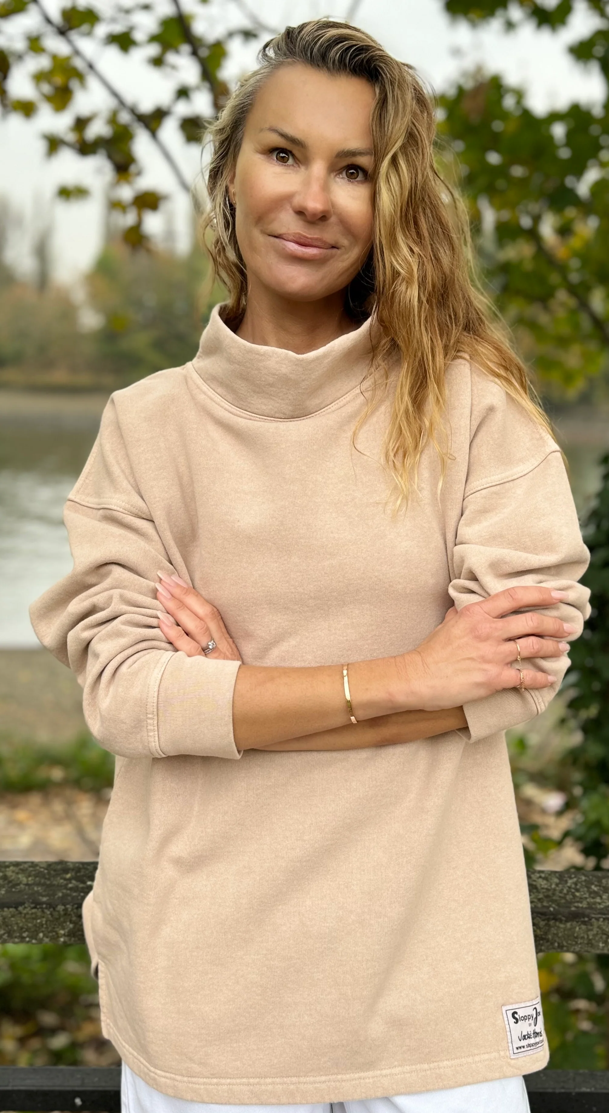 HIGH NECK SWEATSHIRT - Pale Taupe - Image 4